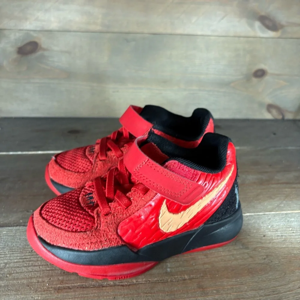 nike ja 2 nightmare kids youth size 9 C shoes red halloween basketball sneakers